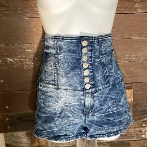 Almost Famous, acid wash, super high waisted, rib cage, jean shorts.